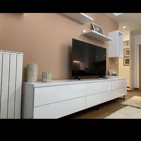 Apartment Waterfront Tower Belgrade
